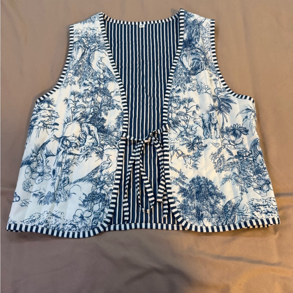 SHEIN Blue and White vest
